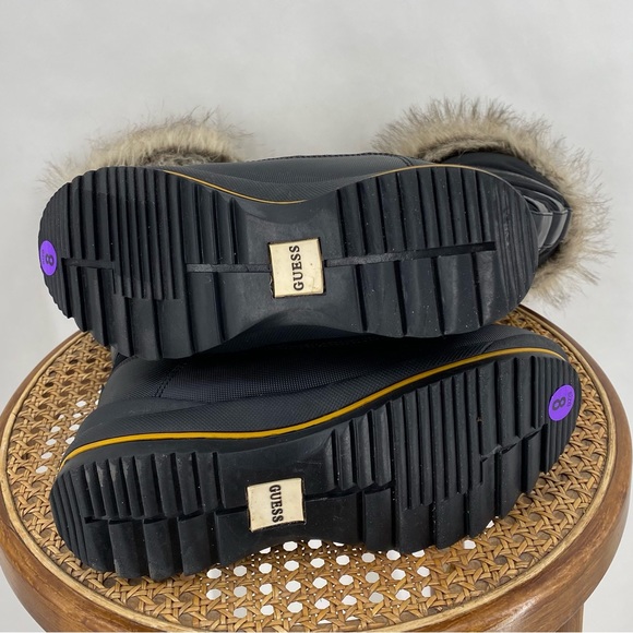 Guess black faux fur lined boots - Picture 5 of 13